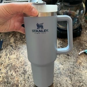 Light blue Stanley quencher with navy decal